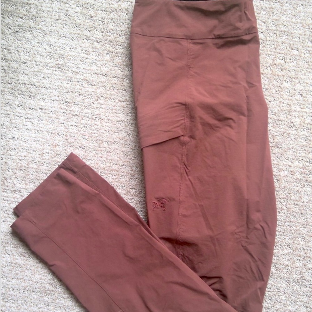 Hazelnut Arc’teryx Hiking Pants - Women’s 8 Tall
